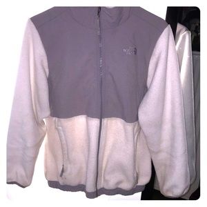 White North Face Jacket ❄️